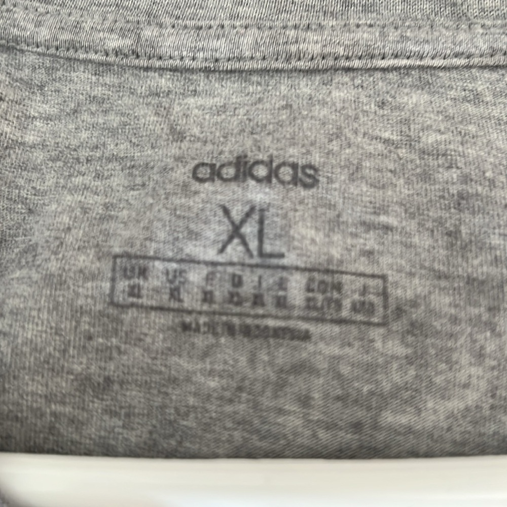 Adidas Gray 3 Stripe Athletic T-Shirt Men’s XL - Picture 3 of 3